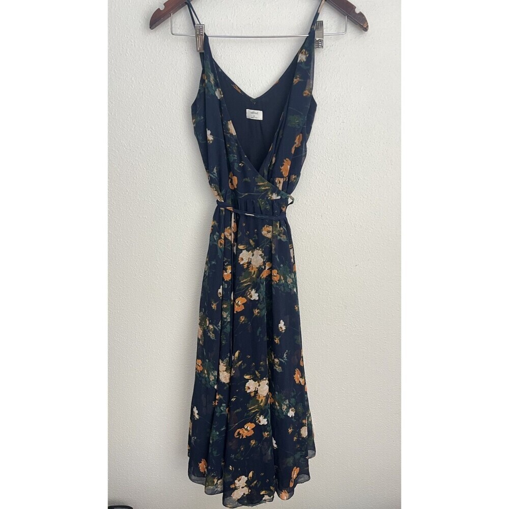 Aritzia Wilfred XS Navy Blue Floral Wrap Dress Flowy Boho Romantic Midi Fairy